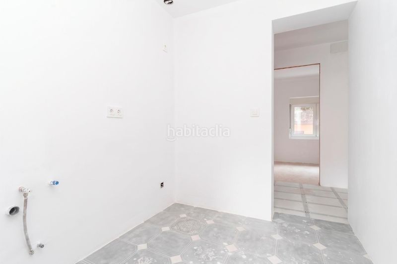 Foto e63668ef-5fbb-42b2-adbd-35166cbb0dd4. Pis a calle corigos 6 a Aller