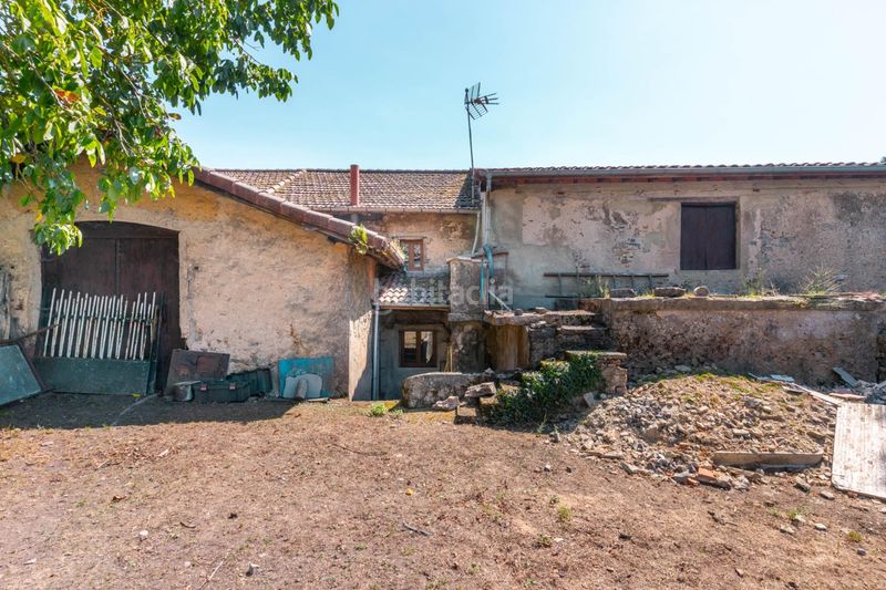 Foto 90ee20a1-c2d0-46b5-94bc-d6ad60996d51. Casa en camino pedrosa 41 se vende casa en Sariego