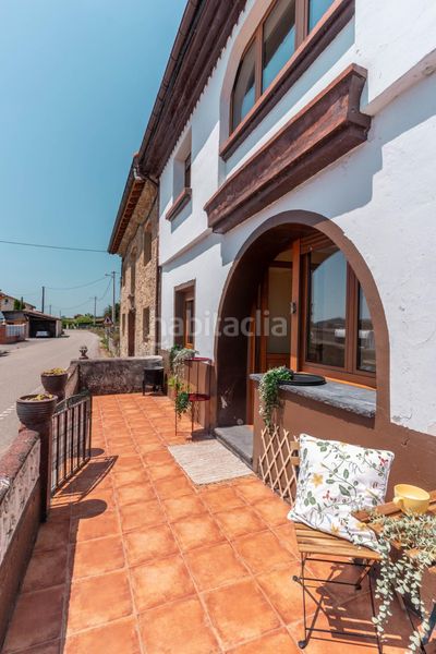 Foto d2cb1008-35e2-489d-b5cc-76c1b38a0a3c. Casa en camino pedrosa 41 se vende casa en Sariego