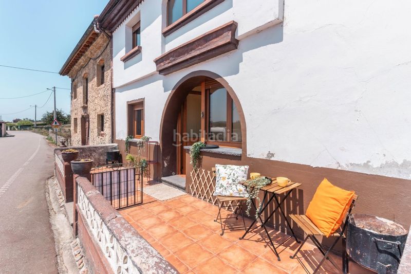 Foto e19f21cd-1c0e-4f46-9105-b5b25679c878. Casa en camino pedrosa 41 se vende casa en Sariego