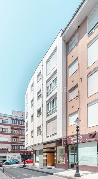 Foto 06bf2444-de39-4e89-8384-7ae28c6ab4fc. Pis a calle jerónimo gonzález 6 a Centro Gijón