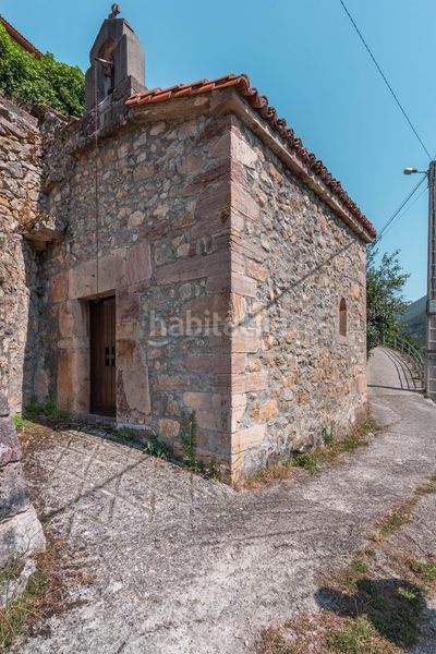 Foto 0f5e89d9-3457-4403-ba77-201bc1015080. Casa amb calefacció a Somiedo