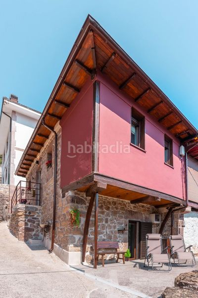 Foto 821d4438-c85b-4721-ac03-313dd4db6ab7. Casa amb calefacció a Somiedo