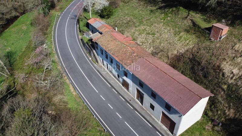 Foto 2e6ae658-67f8-4a3f-8562-73539a546300. Casa amb calefacció aparcament a Allande