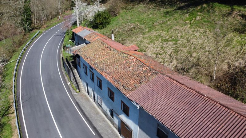 Foto fc6ba54a-d756-4ecb-b50a-c9cd8eb59dcc. Casa amb calefacció aparcament a Allande