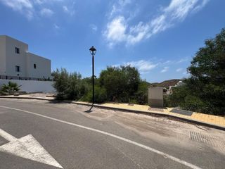 Wohngrundstück in Calle silencio 4. Luxury building plot with sea views ready to build with full pro