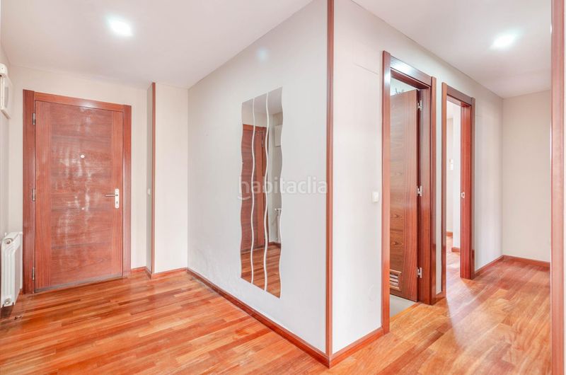 Foto 79465888-4659-4261-88fb-27511860ffc6. Flat in calle manolo quiros 2 in La Calzada Gijón