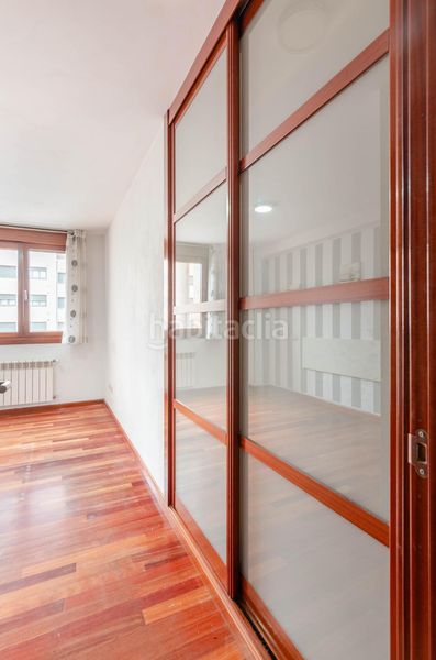 Foto b45cfada-e14d-4d3e-87ab-b66c423b4d2e. Flat in calle manolo quiros 2 in La Calzada Gijón