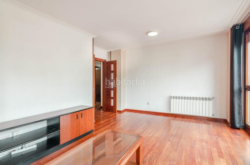Foto d1aeb9bd-de5f-496b-b98b-bc0b1ea3969a. Flat in calle manolo quiros 2 in La Calzada Gijón