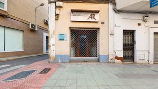 Gebäude in Calle granada 58. Excelente oportunidad de inversión o proyecto en el centro de al