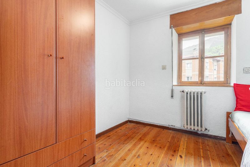 Foto 890ade53-959d-4730-8e02-511352f892e0. Casa amb calefacció aparcament a Aller