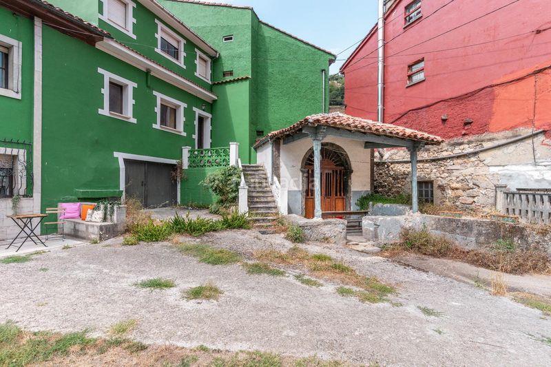 Foto ab0bad28-e316-4eb1-9021-8771ce3c1ef3. Casa amb calefacció aparcament a Aller