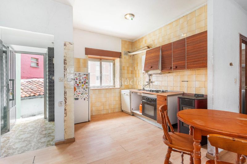 Foto ab7bd387-bf03-4dc4-94c9-0d8d7bd5b414. Casa amb calefacció aparcament a Aller
