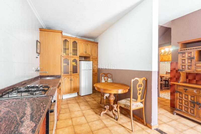 Foto b1e7e46e-7104-4c8e-8bfe-738e25ae354e. Casa amb calefacció aparcament a Aller