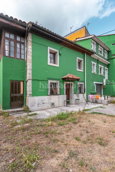 Foto b46340f4-17df-48c2-8395-ba49594c615a. Casa amb calefacció aparcament a Aller