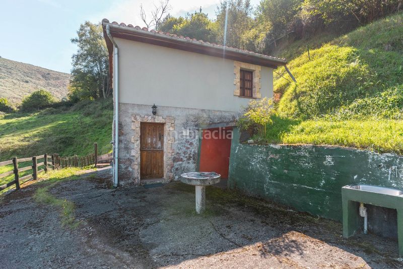 Foto 5ad559f0-12ea-45d4-bb4d-cfde675c936d. Casa amb calefacció a Bimenes