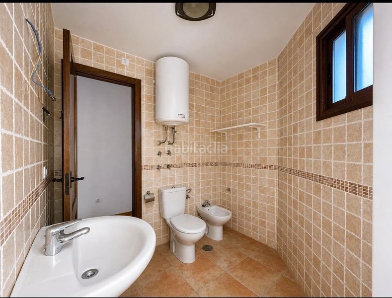 Foto 0d5e4d15-63d9-49b0-af54-9ccfb9149de9. Apartment in calle guarros in Paterna del Río