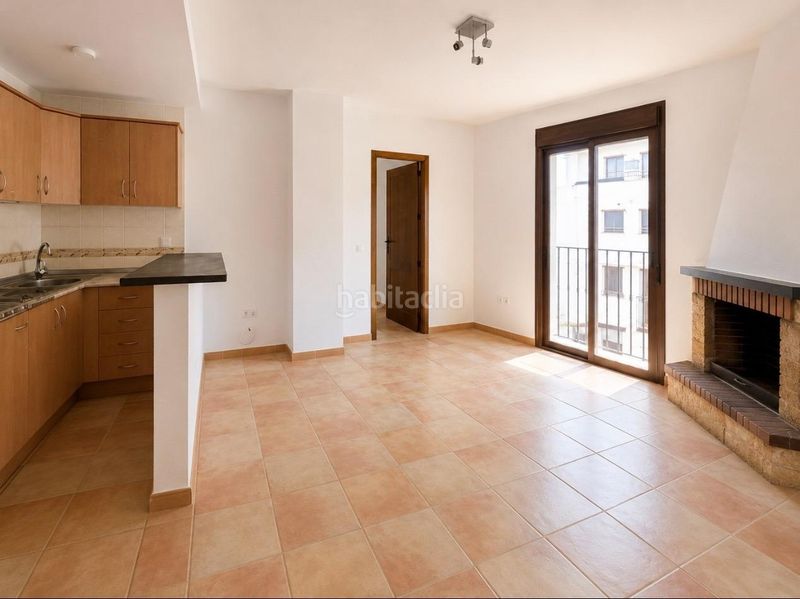 Foto d6846357-8cf8-46e9-b5a2-4ae2a9e79fd4. Apartment in calle guarros in Paterna del Río