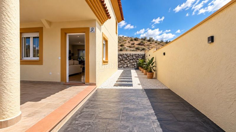 Foto bc8fe0c0-013e-4562-a91f-9b1562e585a8. Casa amb calefacció a Abla