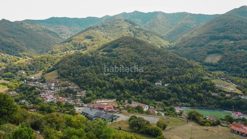Foto 62f9b862-5f78-4b89-9ea2-7aa749f613c5. Casa pareada un mirador a las montañas en el valle de turón, en Mieres