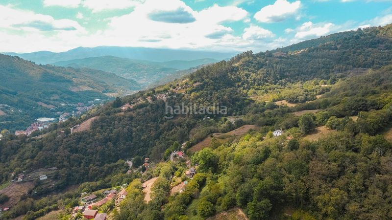 Foto 74b8ae40-dcd4-4982-9fa1-4b670d0e453a. Casa pareada un mirador a las montañas en el valle de turón, en Mieres