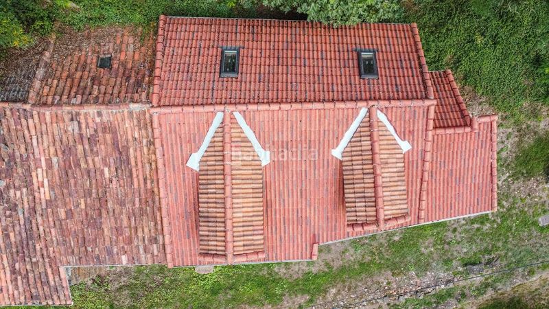 Foto cba25c22-ca60-4c99-9c67-f97b8768a9c9. Casa pareada un mirador a las montañas en el valle de turón, en Mieres