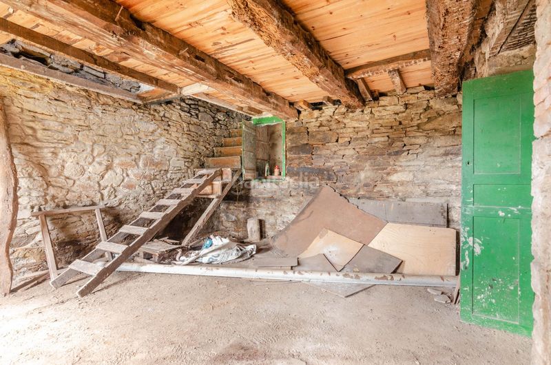 Foto d5d49afc-4441-4b9a-8638-22dc32c64003. Casa pareada un mirador a las montañas en el valle de turón, en Mieres