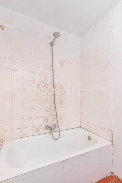 Foto 0d682e15-9c1b-4b67-9769-9b4f086a5e6c. Piso en avenida noreña 6 piso en avenida noreña, pola en Siero