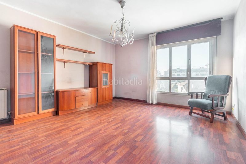 Foto dba19cac-6a8f-43e0-8cc9-2a4715fab998. Piso en avenida noreña 6 piso en avenida noreña, pola en Siero