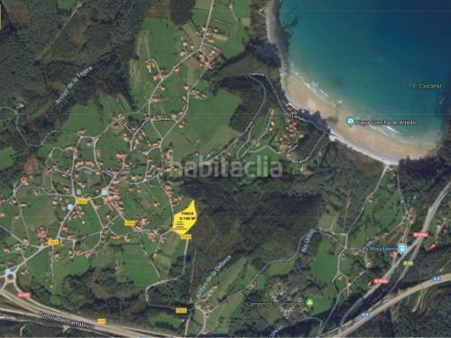 Foto c96ed491-556d-49d7-9fbd-0d939c1db472. Terreno residencial en lamuño 55 en Cudillero