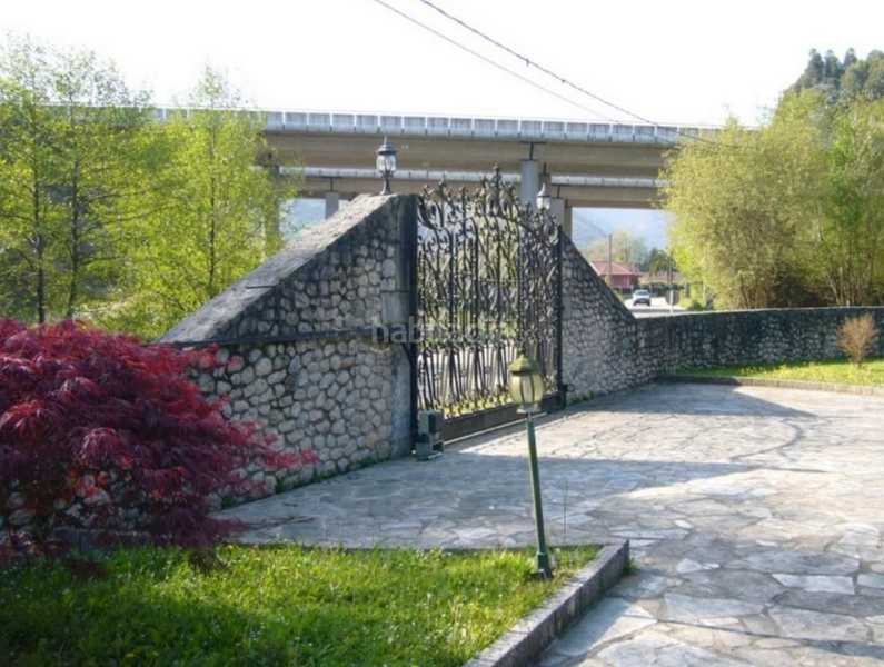 Foto 7721f033-67b4-4e32-91c5-decab470a9ca. House with parking in Pría-Nueva-Hontoria-Naves Llanes