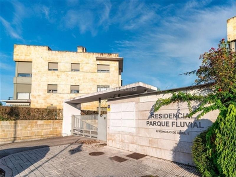 Foto 7d533db0-c6c3-4756-b5c6-3469c159c845. Parking coche en Viesques Gijón