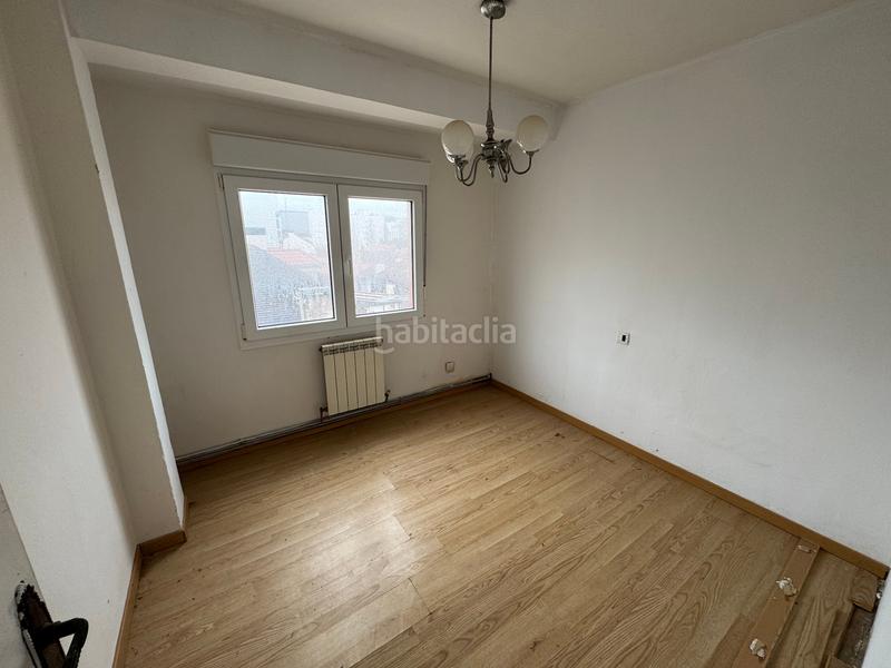 Foto c961e5f0-1230-43a9-93b0-330d71e565b9. Etagenwohnung mit heizung in Centro Gijón