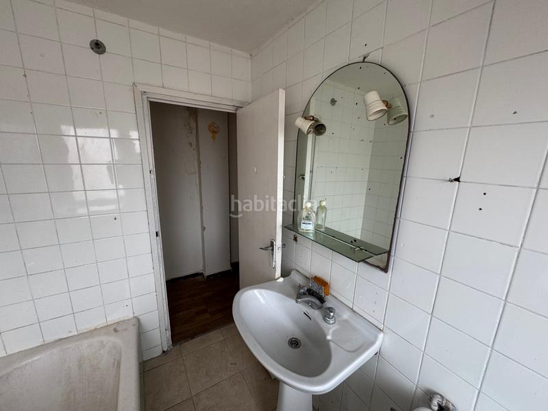 Foto a43e99c5-b20e-4e43-9ce1-5b0af6abf03f. Flat with heating in Centro Gijón