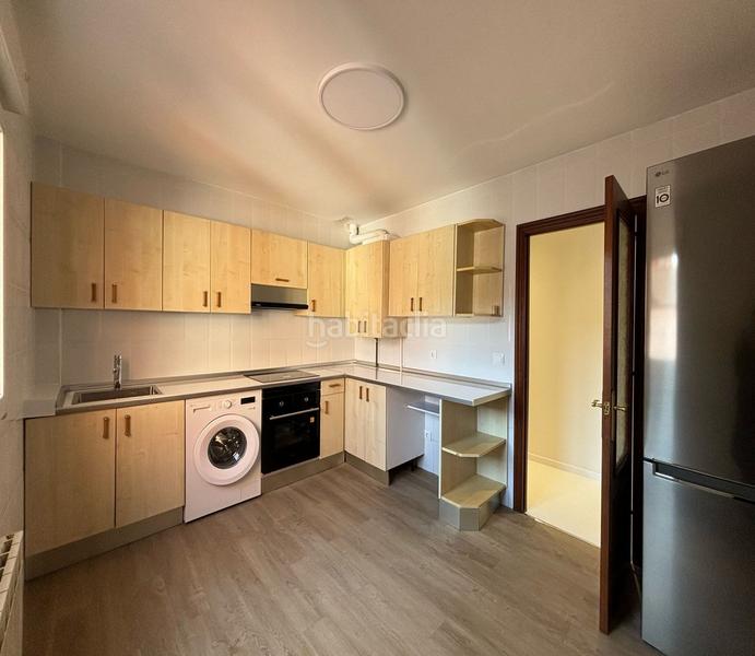 Foto ebb4d80b-b173-47e0-b7c8-55eb2f94bbe8. Location appartement avec chauffage dans Ceares Gijón