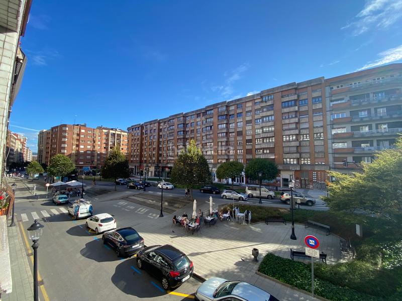 Foto 7e41530b-61f4-49d6-bff5-7355dc9c1b22. Etagenwohnung mit heizung in La Arena Gijón