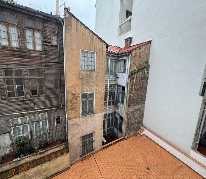 Foto 10b4de02-cddc-465d-b532-0091708a0c90. Piso en Centro Gijón