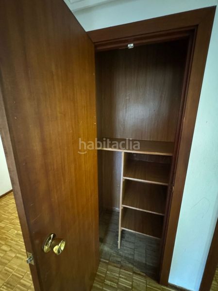 Foto e9af6988-c39b-4773-aae6-84dcdf6beaa8. Piso en Centro Gijón