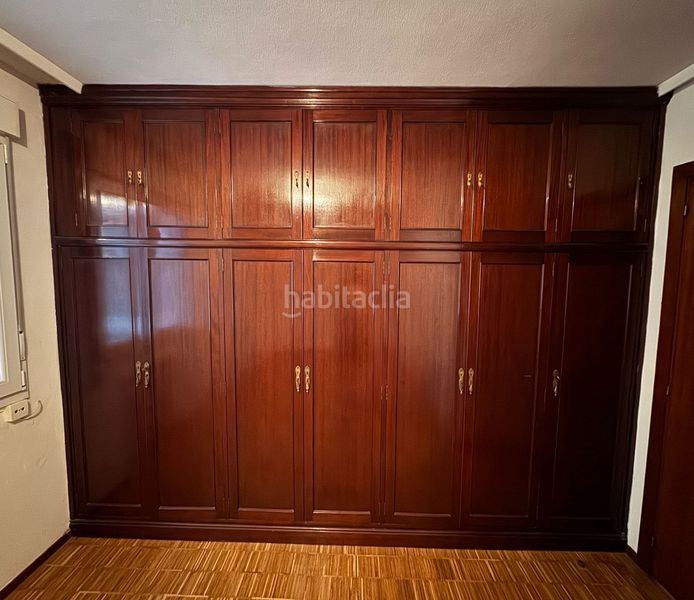 Foto fe1a94c4-67cb-469b-a2ce-e75da8c42a4a. Piso en Centro Gijón