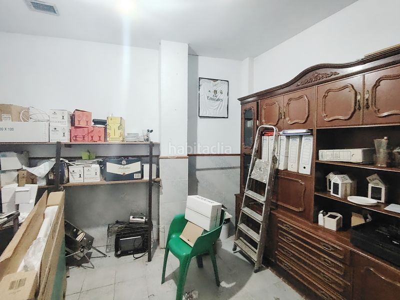 Foto 02823b66-f8f4-4913-b73c-30fff62ee3d1. Local comercial en calle ramón y cajal 62 en Ceares Gijón