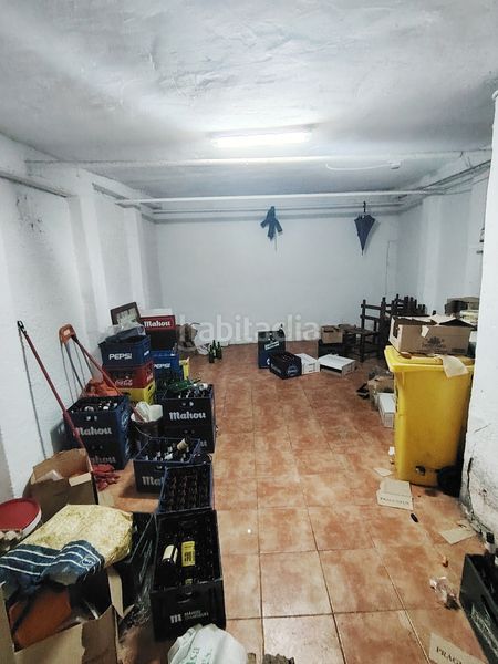 Foto 56182d6b-ff76-4a55-aef2-4fd9a8caf276. Local comercial en calle ramón y cajal 62 en Ceares Gijón