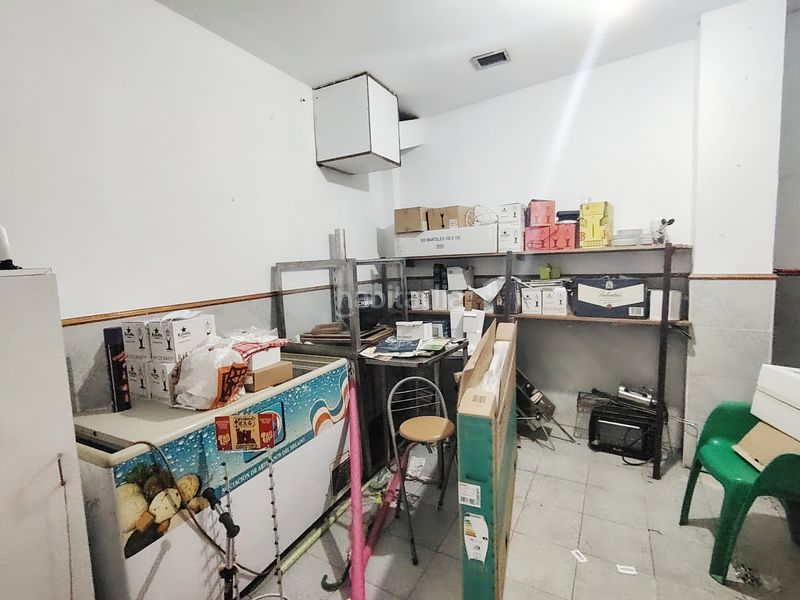 Foto 947f6cc8-d284-42d0-a328-bbd24bd1d19c. Local comercial en calle ramón y cajal 62 en Ceares Gijón