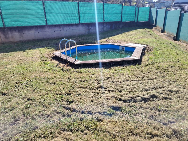Foto 764514a6-85b4-4710-b922-e68eb25b6de8. Xalet amb calefacció aparcament piscina a Deva Gijón