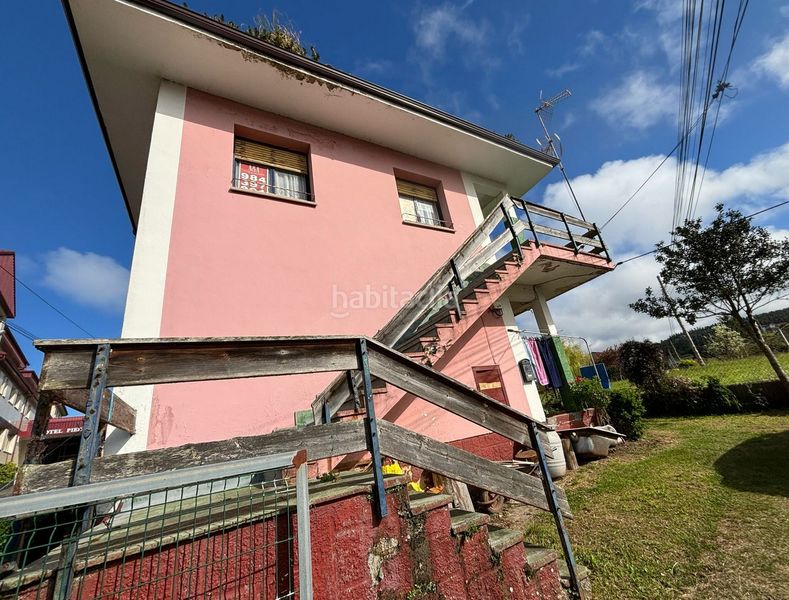 Foto f72d859b-c64f-4851-b528-1e8ca8388717. Casa a Carreño