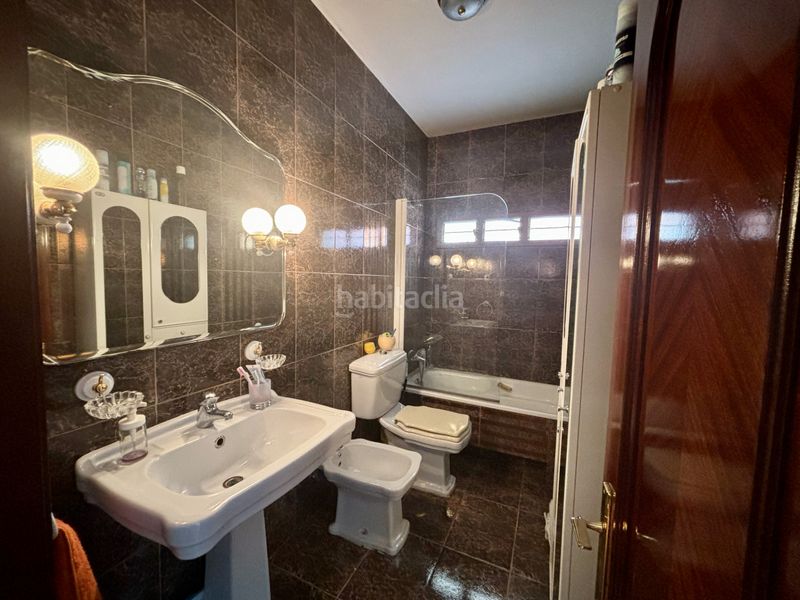 Foto bcd44a91-f3bf-465c-98ae-83a04cdabe22. Edificio  en venta, más nave, más zona ajardinada y parking en Piloña