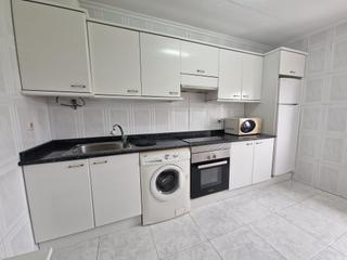 Location Appartement  Lugar granda la. Zona carretera de luanco. piso amueblado. dos dormitorios, cocin