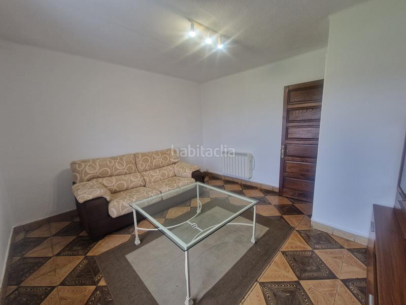 Foto e1889b7c-e9f0-4883-9578-e53f00fc46b1. Affitto appartamento con riscaldamento parcheggio in Avilés