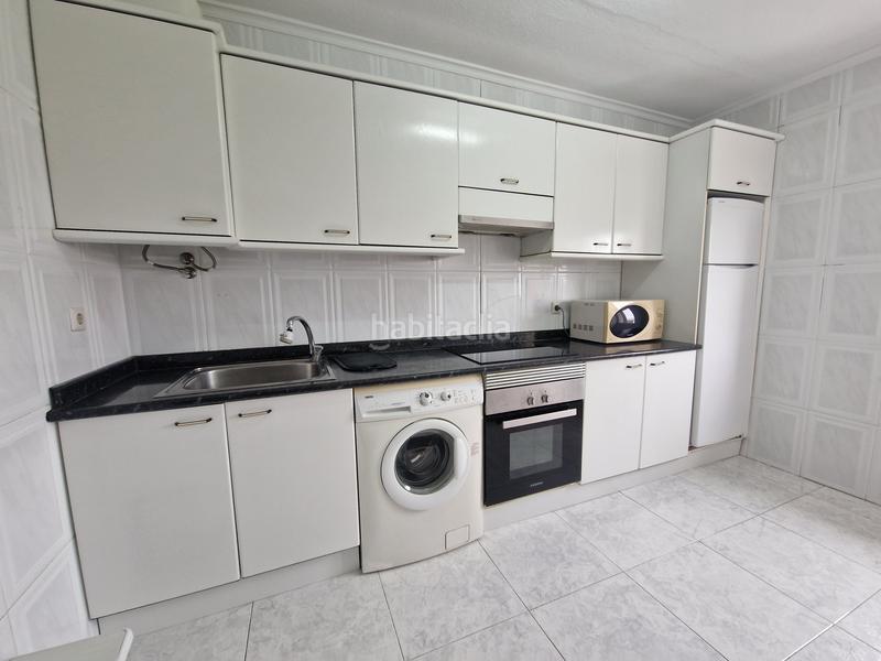 Foto 0c549bde-7611-48e1-bf4c-bb71eb53ada9. Rent flat with heating parking in Llaranes Avilés