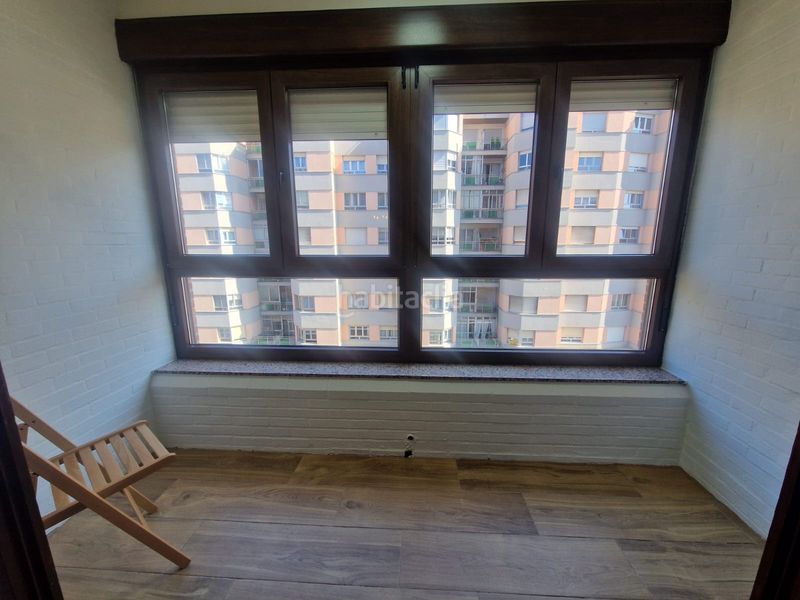 Foto 7b99241f-922c-436b-a3cc-4bc7c52413c7. Rent flat with heating parking in Centro Avilés