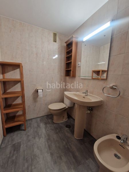 Foto f55a2929-cb7d-40c1-9643-6cb3ea973df3. Rent flat with heating parking in Centro Avilés